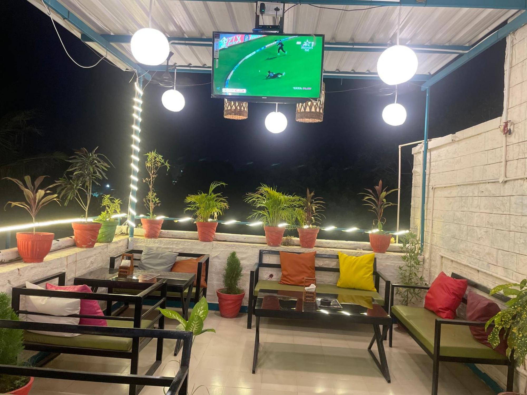 ג'ודפור Blue Town Hostel & Cafe מראה חיצוני תמונה