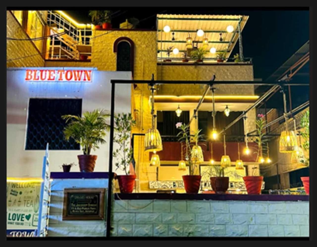 ג'ודפור Blue Town Hostel & Cafe מראה חיצוני תמונה